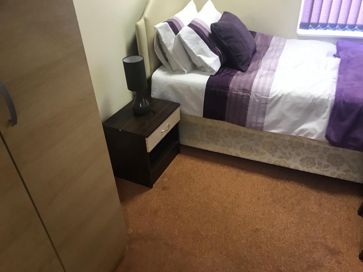 شقة Adelaide House لوتون المظهر الخارجي الصورة