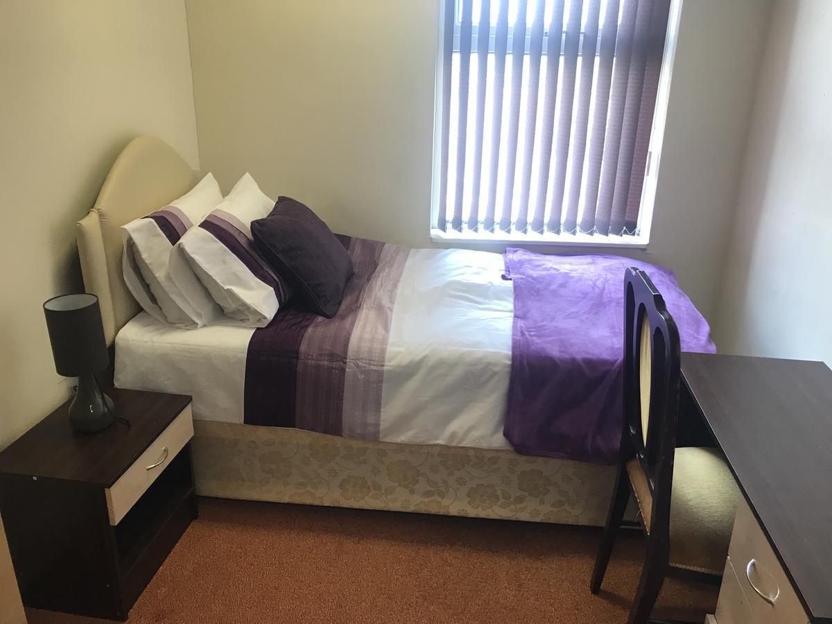 شقة Adelaide House لوتون المظهر الخارجي الصورة