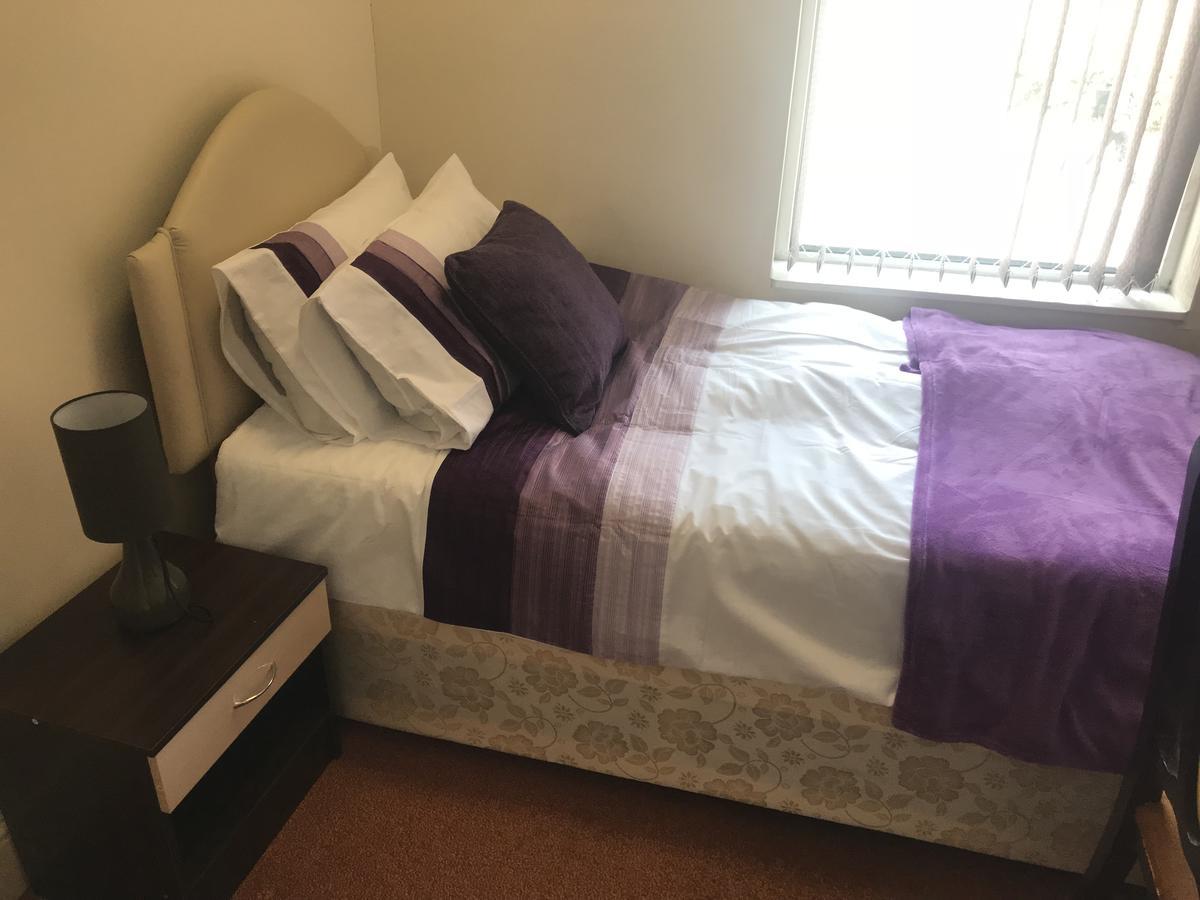 شقة Adelaide House لوتون المظهر الخارجي الصورة