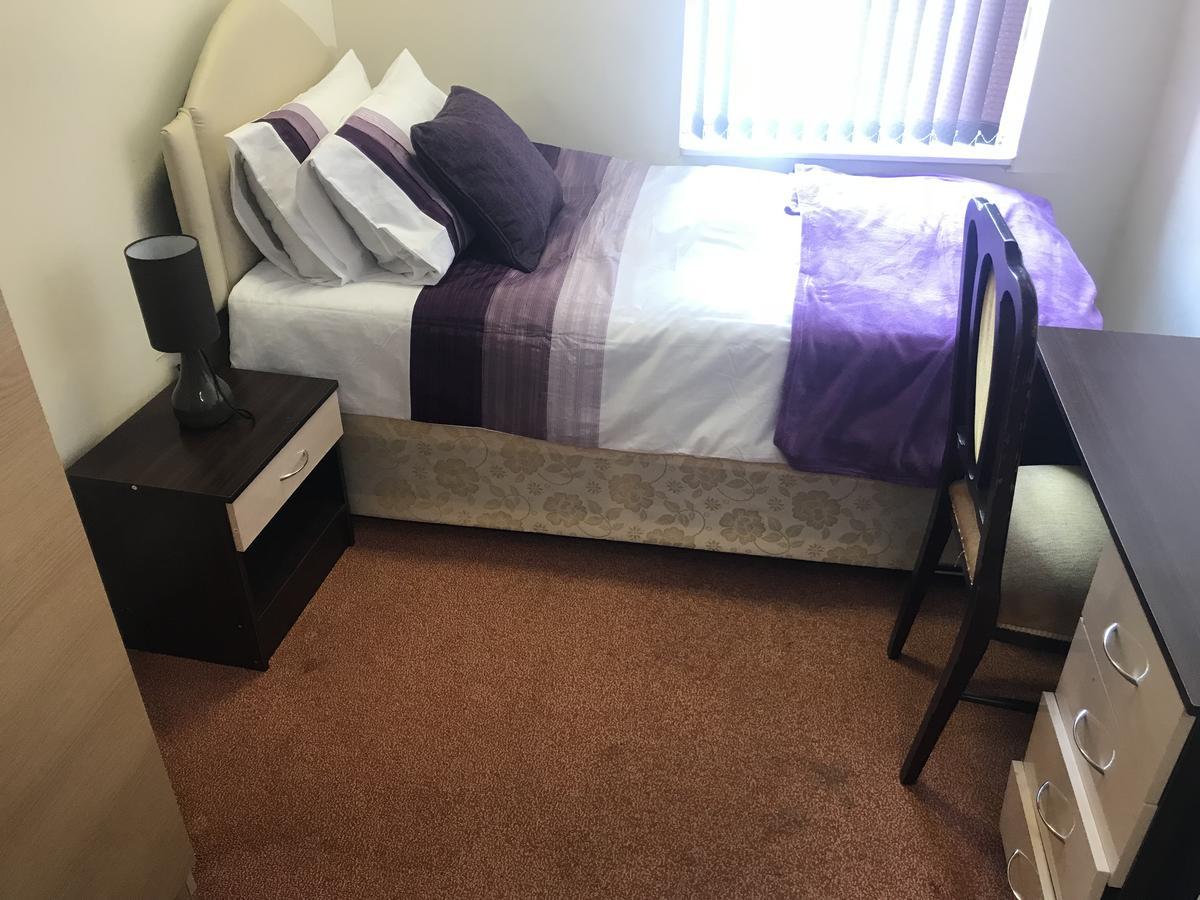 شقة Adelaide House لوتون المظهر الخارجي الصورة