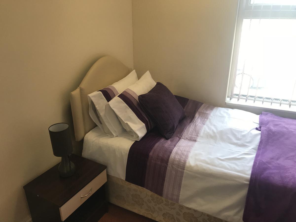 شقة Adelaide House لوتون المظهر الخارجي الصورة