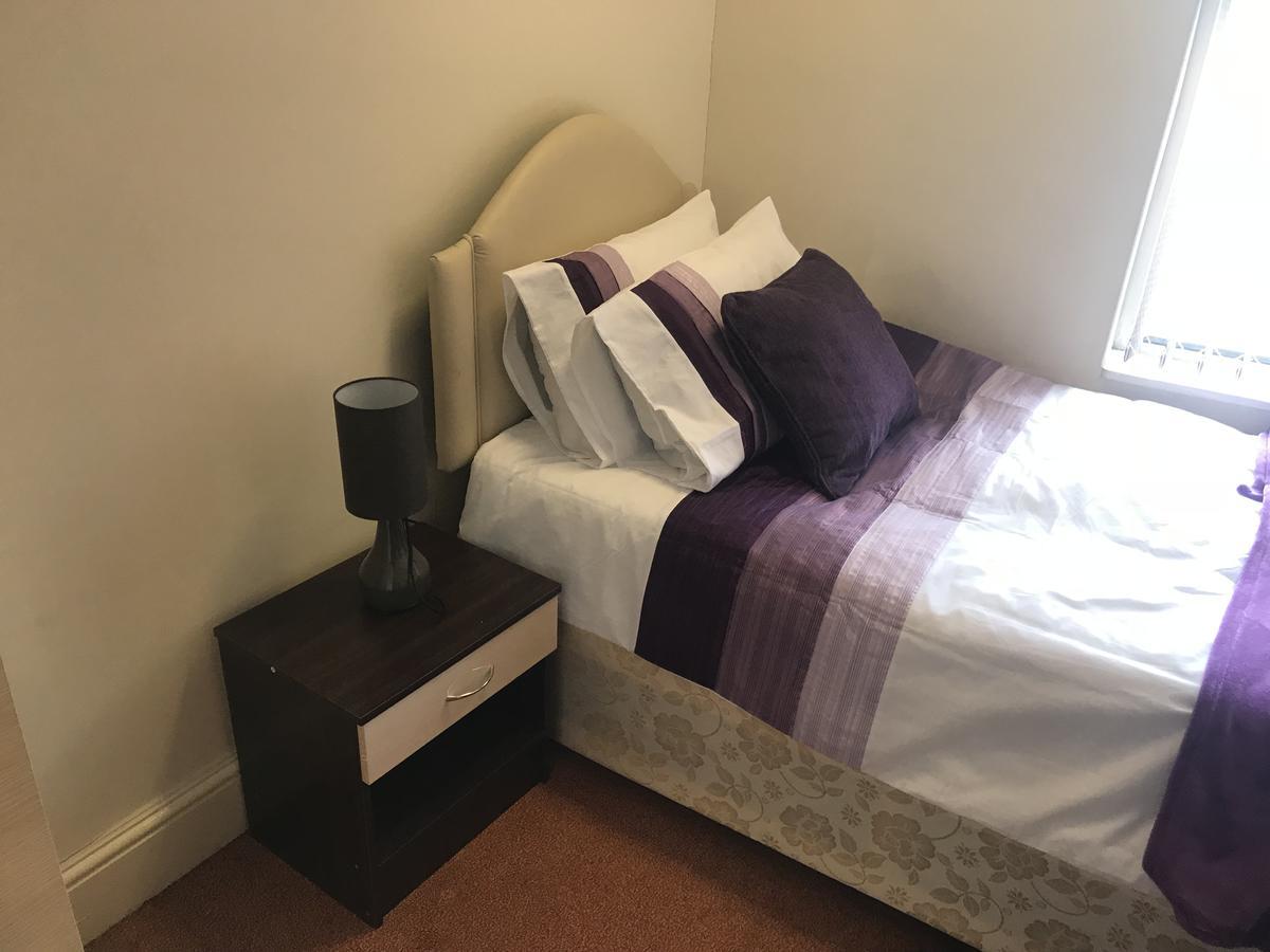 شقة Adelaide House لوتون المظهر الخارجي الصورة