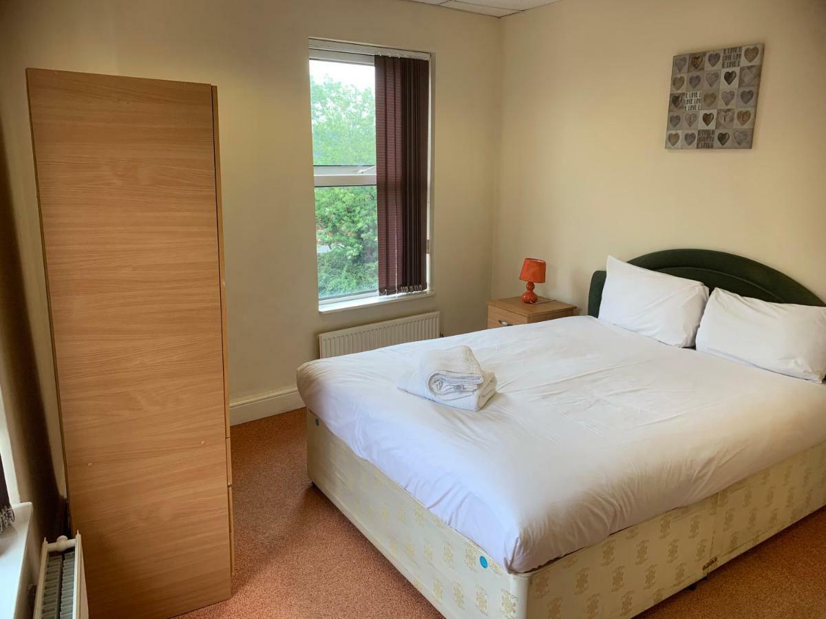 شقة Adelaide House لوتون المظهر الخارجي الصورة